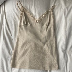 Guess jeans vintage cream cami with lace at the top